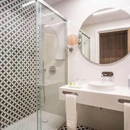 Hotel Nh Jardim Porto