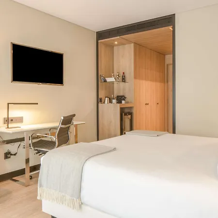 Nh Jardim Hotel Oporto