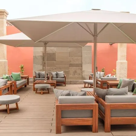 Hotel Nh Jardim