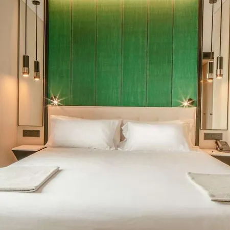 Hotel Nh Jardim 4*