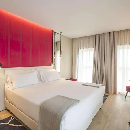 Hotel Nh Jardim