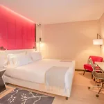 Nh Jardim Порту