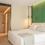 Отель Nh Jardim 4*