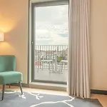 Отель Nh Jardim Порту