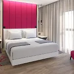 Отель Nh Jardim 4*