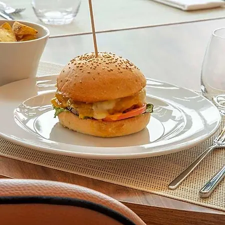 Nh Jardim Hotel Porto