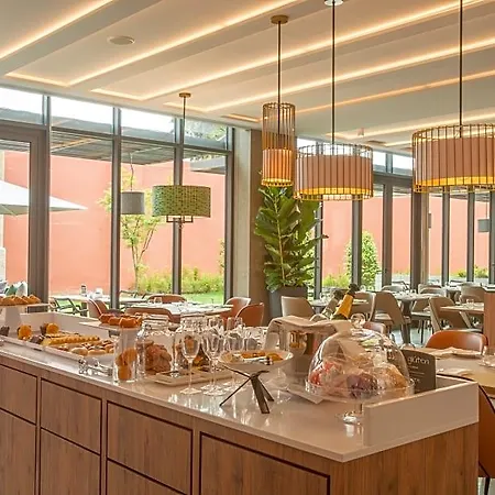 Nh Jardim Hotel