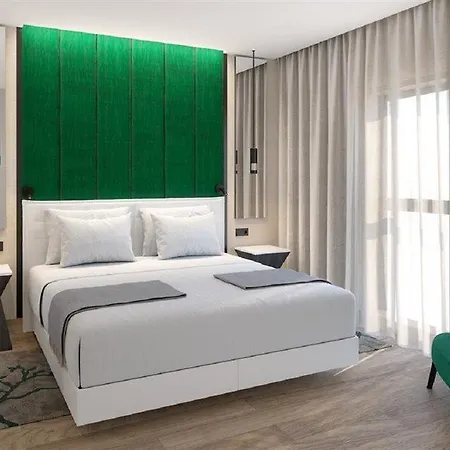 Nh Jardim Otel Porto