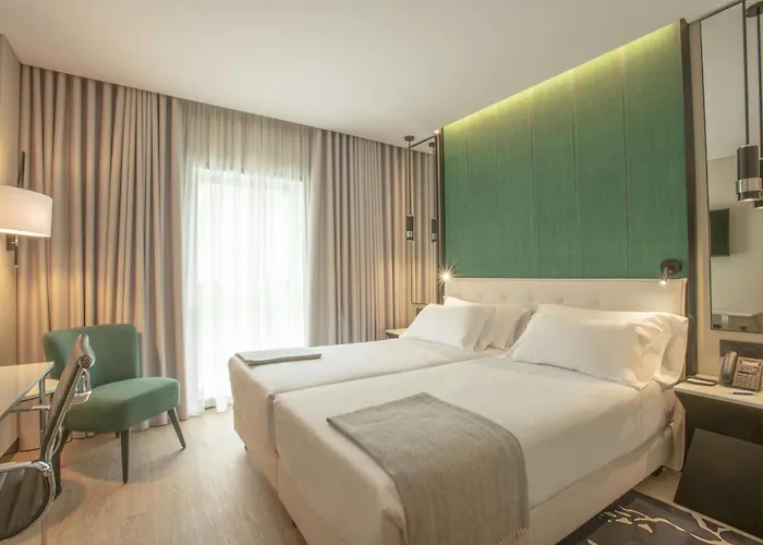 Hotel Nh Jardim Oporto